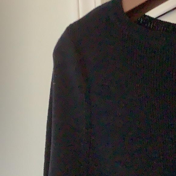 Calvin Klein top - Picture 2 of 3